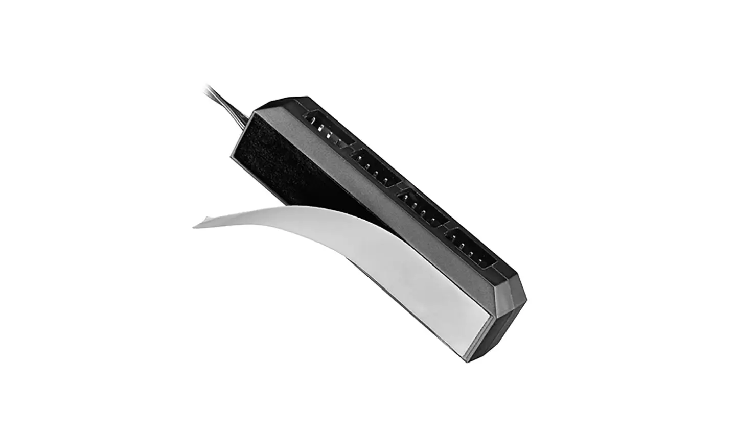 DeepCool FH-04 4-port Fan Hub