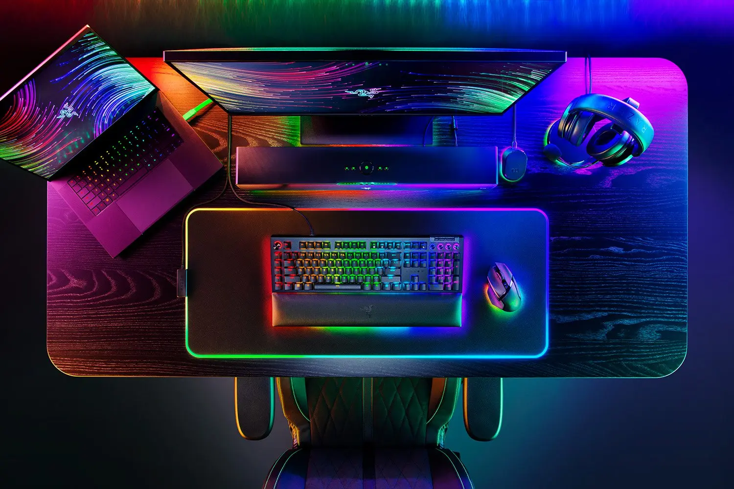Razer BlackWidow V4 Pro, (RGB) Keyboard Black
