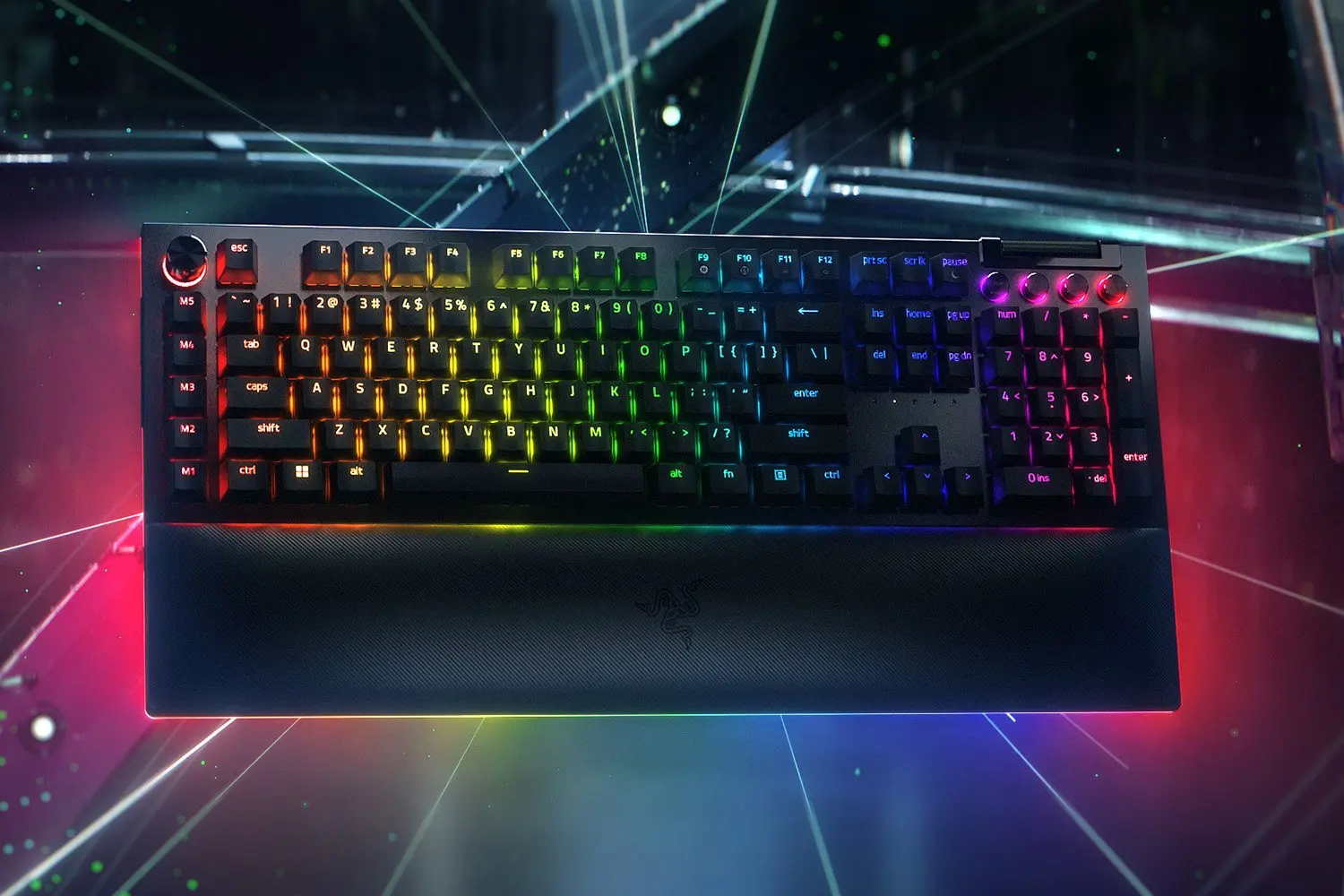 Razer BlackWidow V4 Pro, (RGB) Keyboard Black
