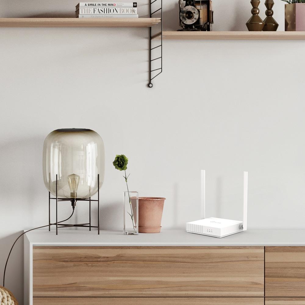 TP-Link TL-WR820N 300Mbps Multi-Mode Wireless N Router